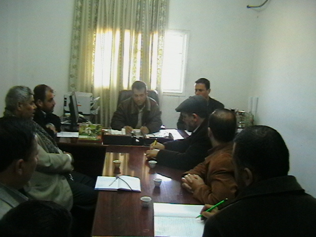 اجتماع بلدية الزهراء مع شركة الكهرباء المنطقة الوسطى